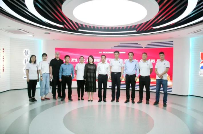 陕西中医药大学党委副书记蒲济生一行莅临球速体育股份考察交流