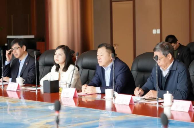 球速体育股份与陕西中医药大学战略合作协议签约暨秦创原项目启动仪式成功举办 球速体育股份与陕西中医药大学战略合作协议签约暨秦创原项目启动仪式成功举办