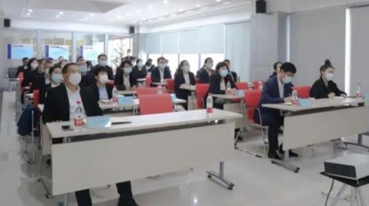 球速体育股份开展《药品管理法》及《药品生产监督管理办法》专题培训