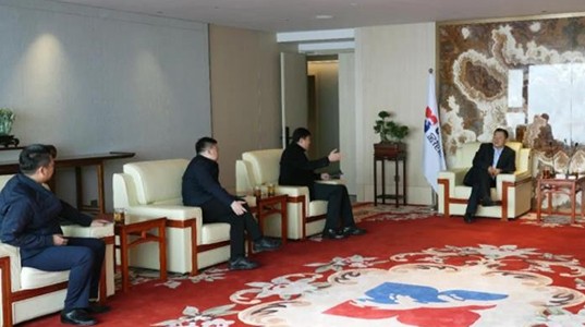 齐商银行西安分行行长袁峰一行到访球速体育股份